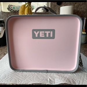 Yeti lunchbox cooler